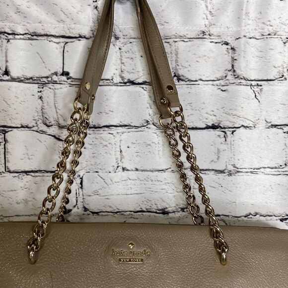 Kate Spade Chain and Leather Strap Magnetic Closure Gray Tan Tote Handbag Purse - Picture 4 of 16